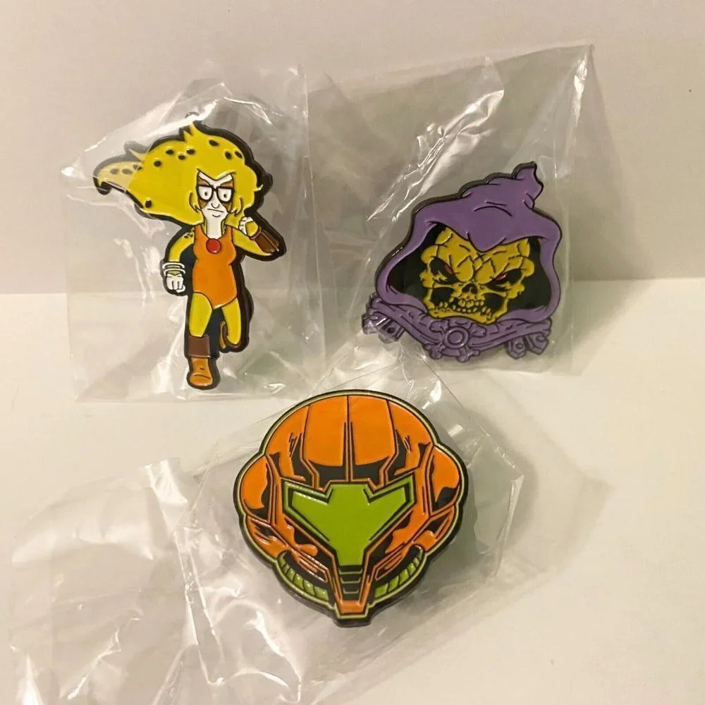 Lot of 3 Enamel Metal Pin Double Rubber Backing Bobs Burger Skeletor Metroid